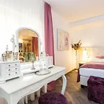 Hotel Boutiquehotel Bergvilla Am Fusse Der Alpen (adults Only) 3*
