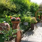 Boutiquehotel Bergvilla Am Fusse Der Alpen (adults Only) Hotell Dafins