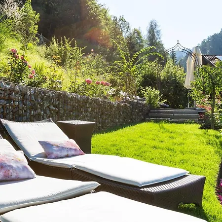 Hotel Boutiquehotel Bergvilla Am Fusse Der Alpen (adults Only)