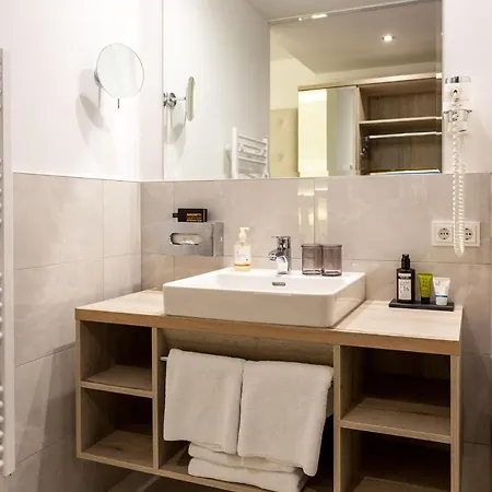 Hotel Boutiquehotel Bergvilla Am Fusse Der Alpen (adults Only) 3*