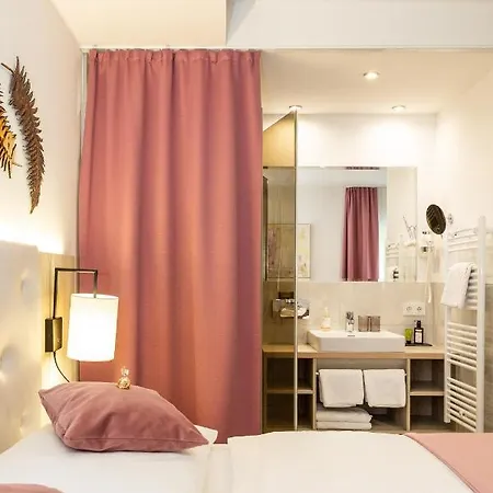 Hotel Boutiquehotel Bergvilla Am Fusse Der Alpen (adults Only) 3*