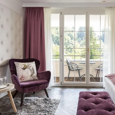 Boutiquehotel Bergvilla Am Fusse Der Alpen (adults Only) 3*