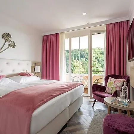 Hotel Boutiquehotel Bergvilla Am Fusse Der Alpen (adults Only) 3*
