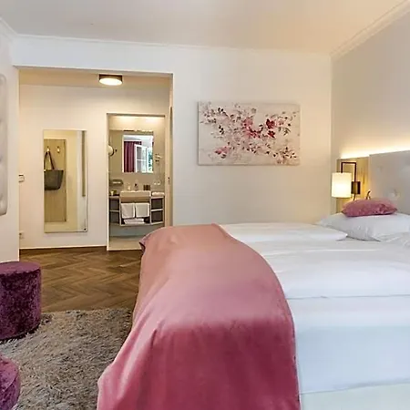 Boutiquehotel Bergvilla Am Fusse Der Alpen (adults Only) 3*