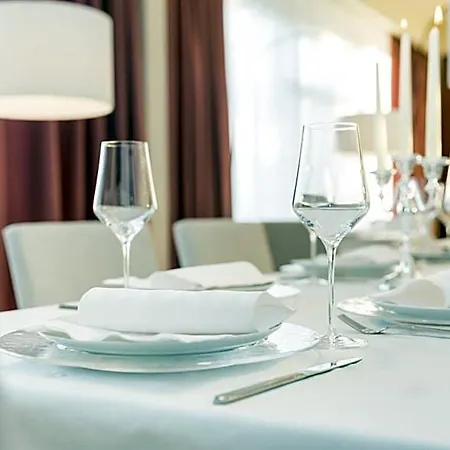 Boutiquehotel Bergvilla Am Fusse Der Alpen (adults Only) 3* Dafins