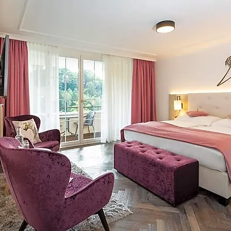 Boutiquehotel Bergvilla Am Fusse Der Alpen (adults Only) Hotel Dafins