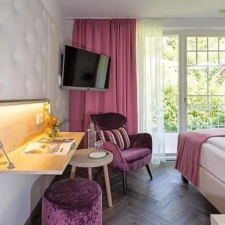 Hotel Boutiquehotel Bergvilla Am Fusse Der Alpen (adults Only) 3*